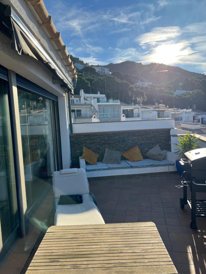 Big Family House In The Center Of * El Port De La Selva